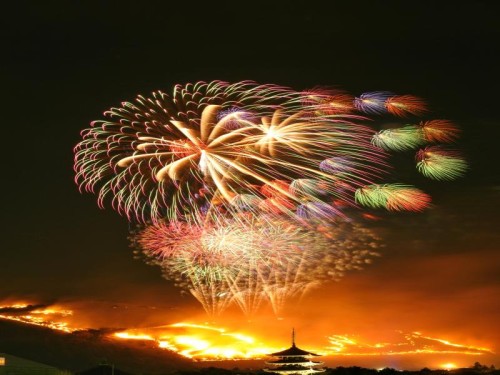 特別観覧席 若草山焼き&春日大社特別参拝